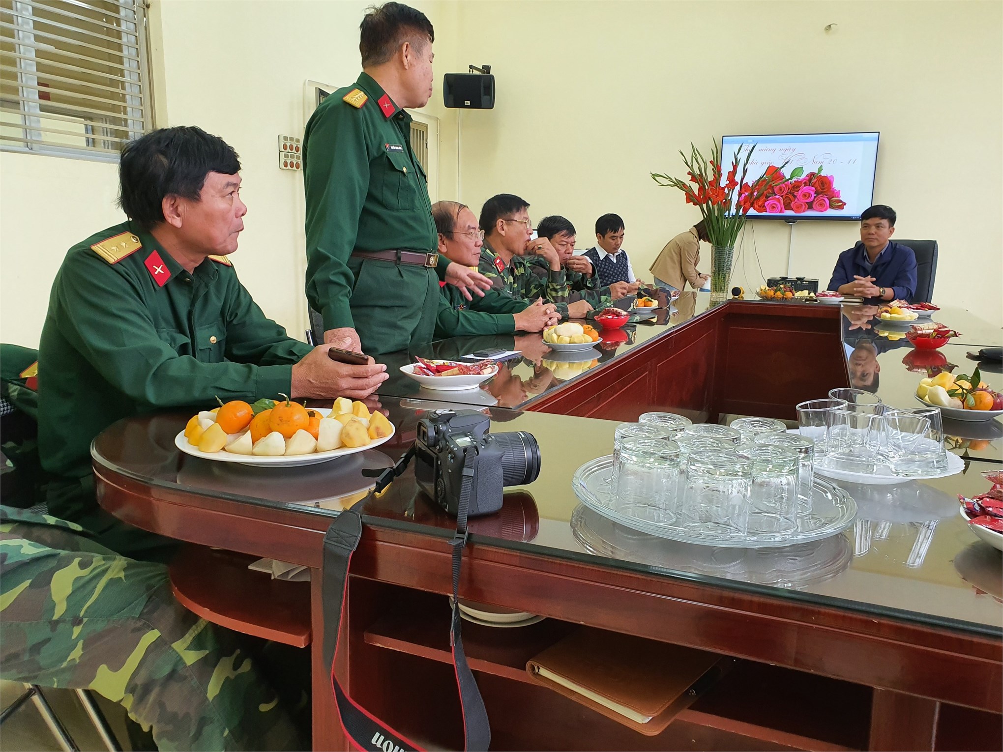 Trung tâm Giáo dục Quốc phòng và An ninh tổ chức gặp mặt ngày Nhà giáo Việt Nam