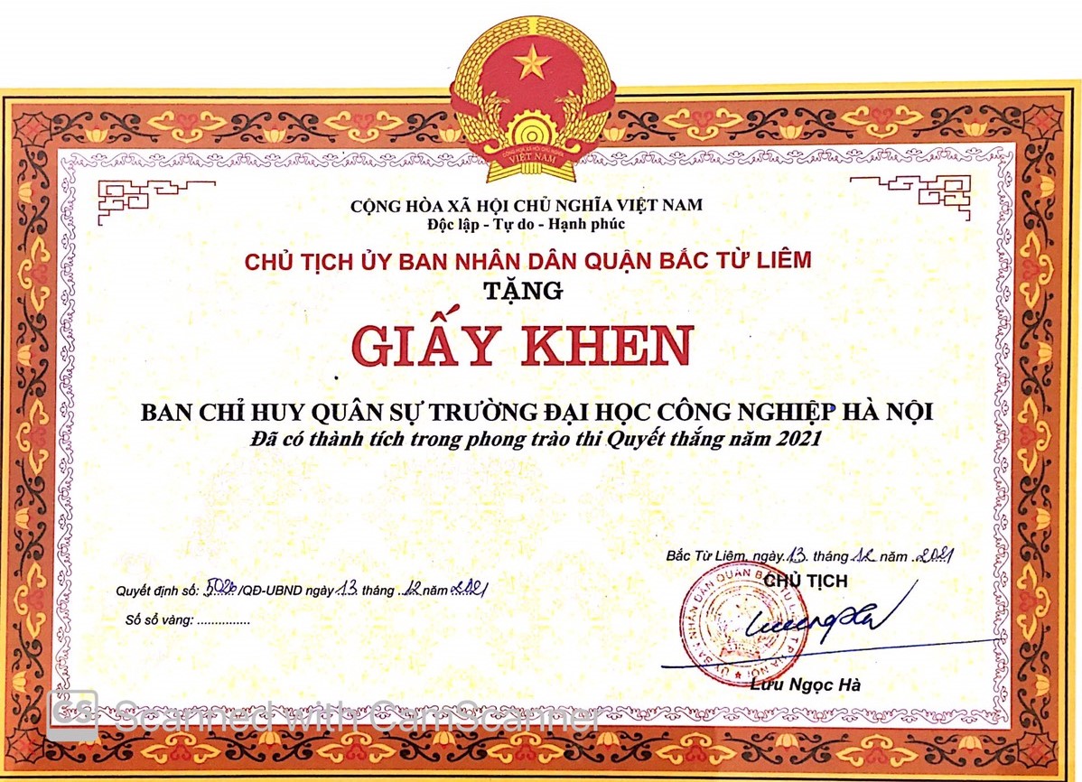 Ban Giám hiệu chúc mừng Trung tâm Giáo dục Quốc phòng và An ninh nhân ngày thành lập Quân đội nhân dân Việt Nam