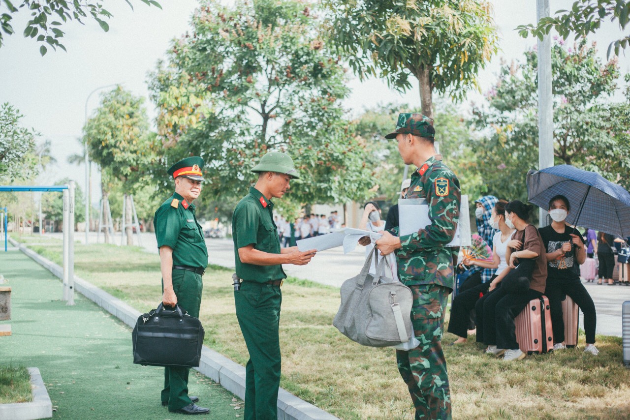 Tiếp nhận Sinh viên Trường Cao đẳng Sư phạm Hà Tây học Giáo dục Quốc phòng và An ninh tại Trung tâm