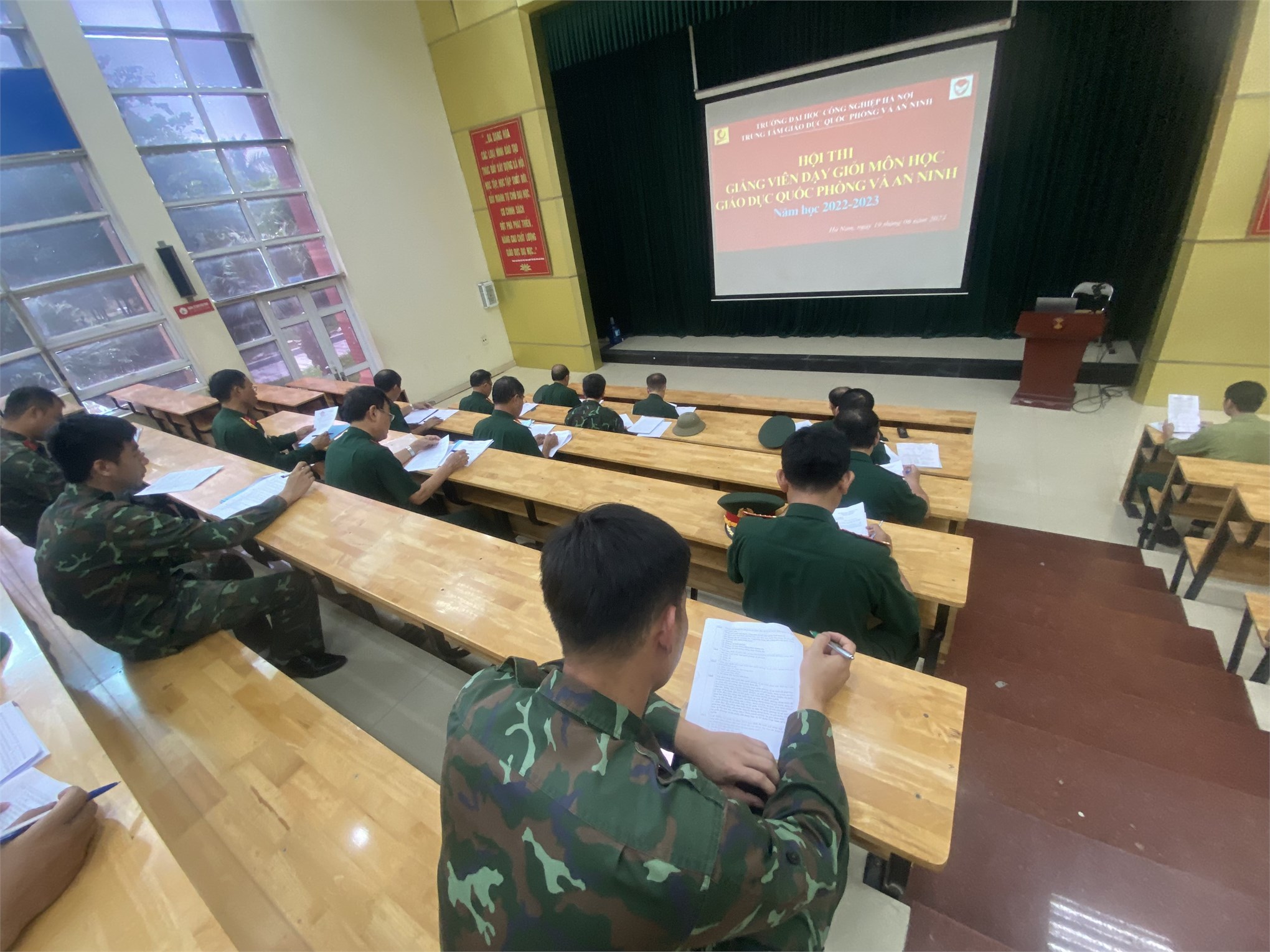 Hội thi Giảng viên dạy giỏi môn học Giáo dục quốc phòng và an ninh năm học 2022-2023