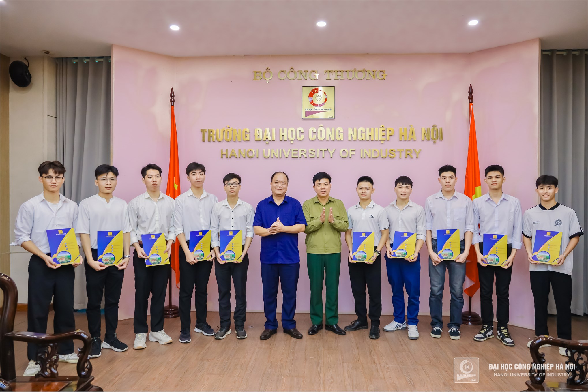 Hoàn thành công tác tuyển chọn 20 nam sinh viên tốt nghiệp Đại học đi đào tạo sĩ quan dự bị năm 2024