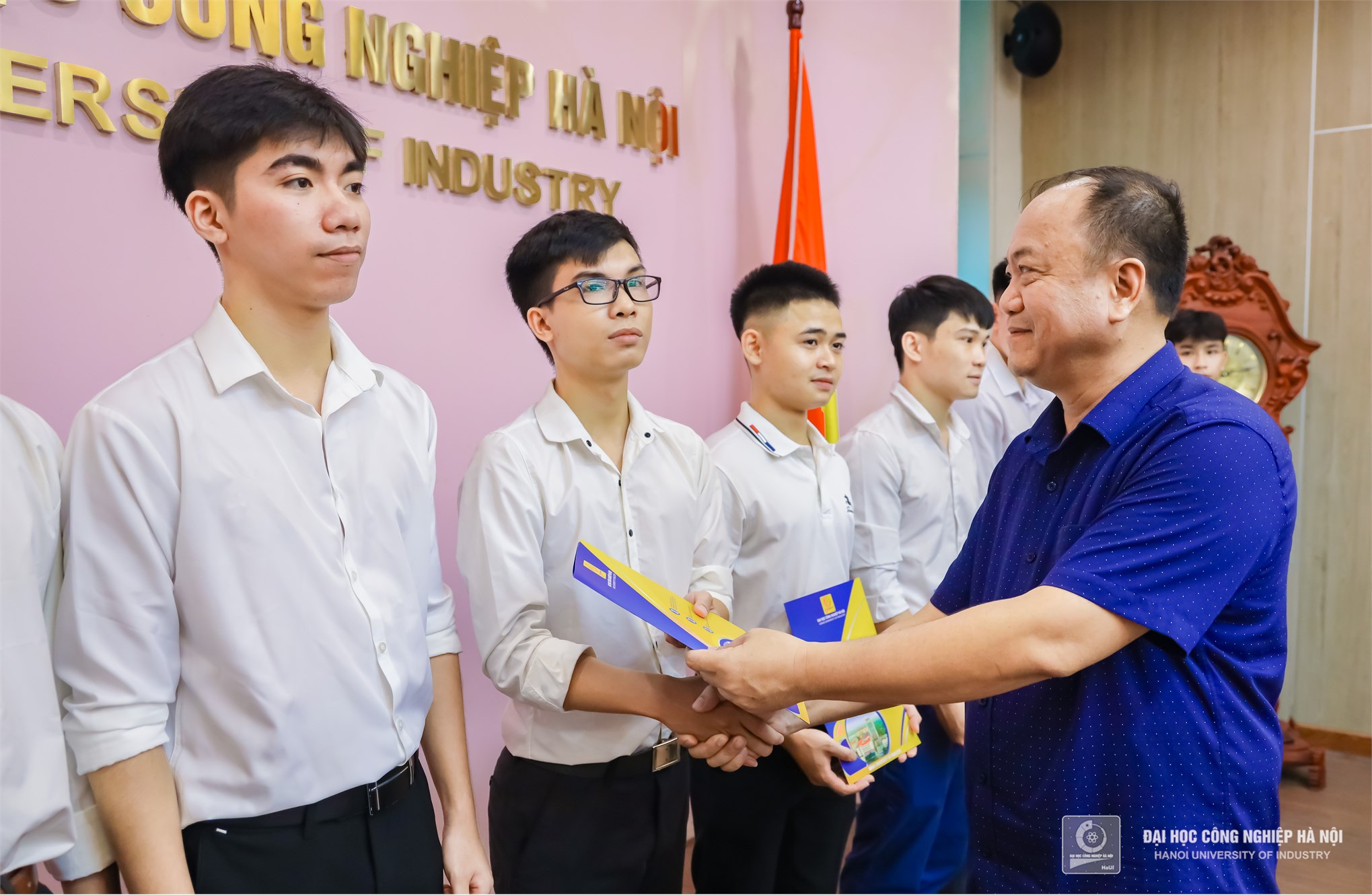 Hoàn thành công tác tuyển chọn 20 nam sinh viên tốt nghiệp Đại học đi đào tạo sĩ quan dự bị năm 2024