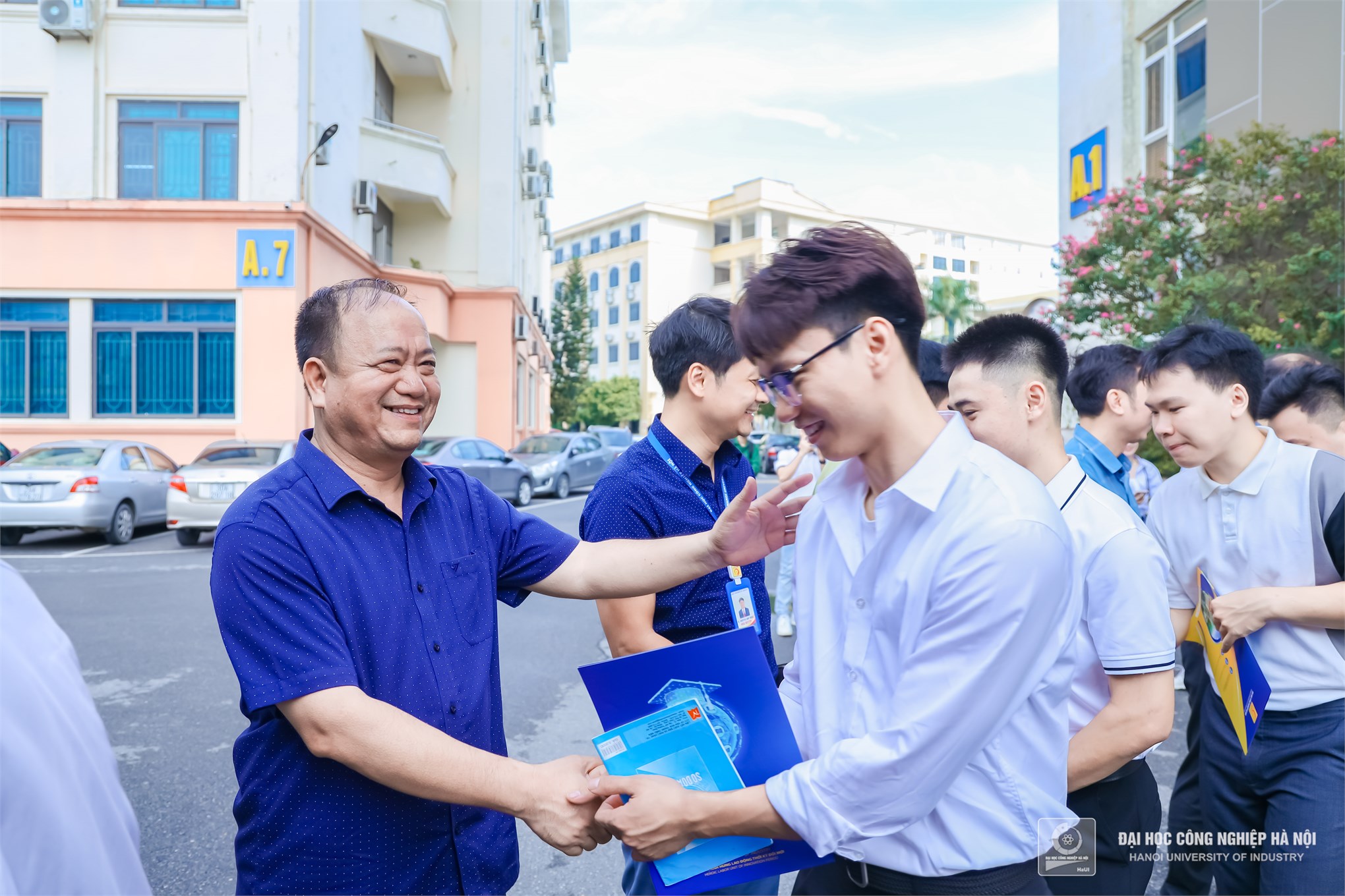 Hoàn thành công tác tuyển chọn 20 nam sinh viên tốt nghiệp Đại học đi đào tạo sĩ quan dự bị năm 2024