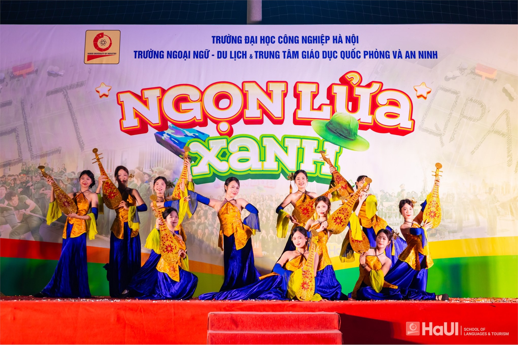 Ngọn lửa xanh 2025