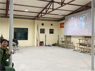 Tổ chức xem trận chung kết World Cup 2022 cho sinh viên đang học GDQP&AN tại Trung tâm